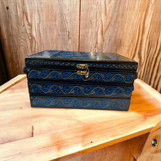 Wooden jewelry box Large